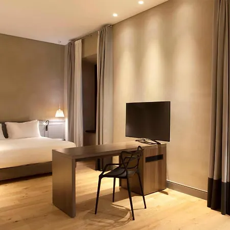 Nh Collection Piazza Carlina Otel