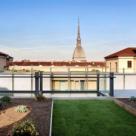 Otel Nh Collection Piazza Carlina