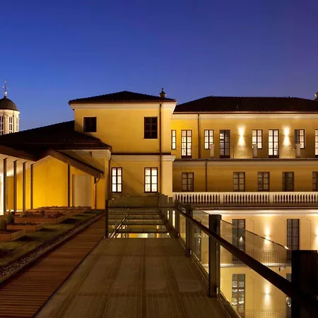 Otel Nh Collection Piazza Carlina 4*