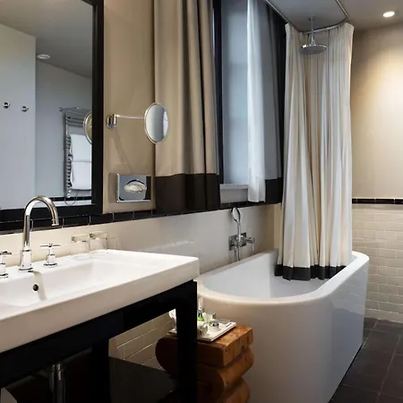 Nh Collection Piazza Carlina 4*