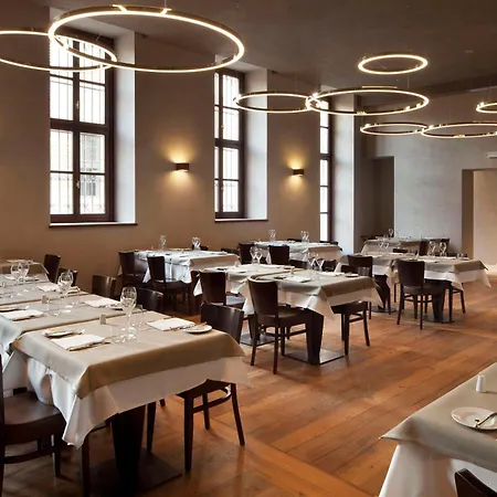 Otel Nh Collection Piazza Carlina