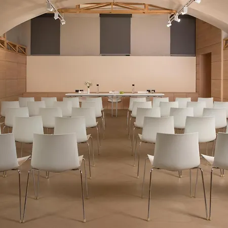 Nh コレクション ピアッツァ カリーナ 4*