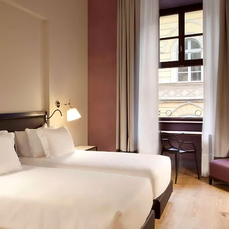 Nh Collection Piazza Carlina 호텔 4*