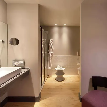 Nh Collection Piazza Carlina Otel 4*