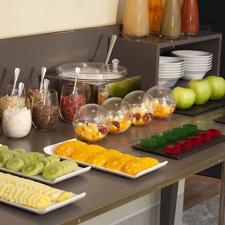 都灵卡利娜广场nh集团酒店 都灵