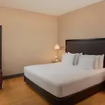 Hotel Nh Collection Piazza Carlina 4*