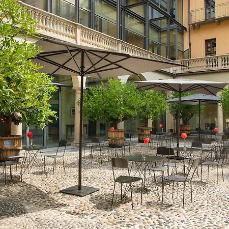 Nh Collection Piazza Carlina Hotell