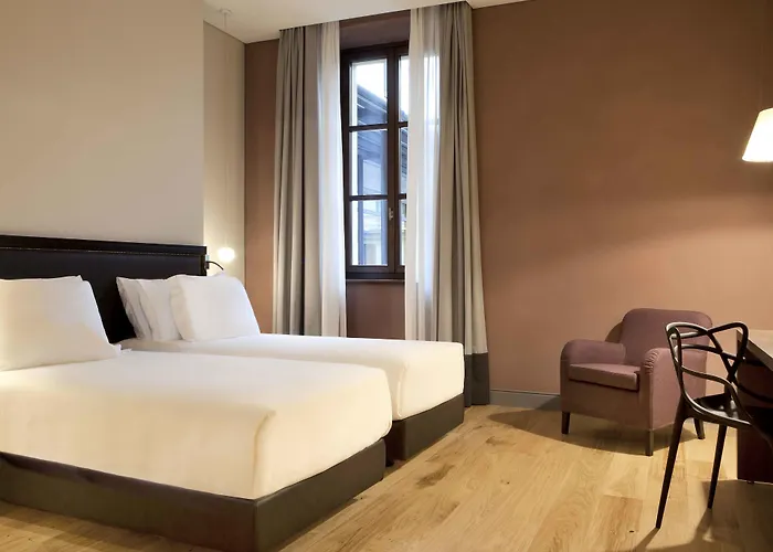 Hotell Nh Collection Piazza Carlina 4*