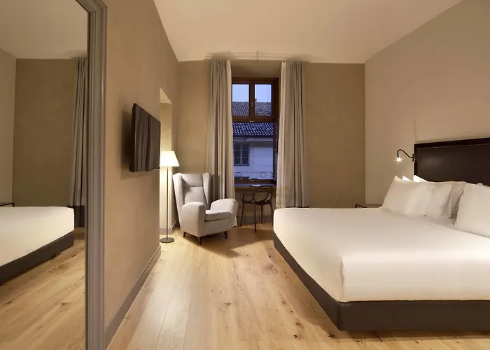 Hotell Nh Collection Piazza Carlina 4*