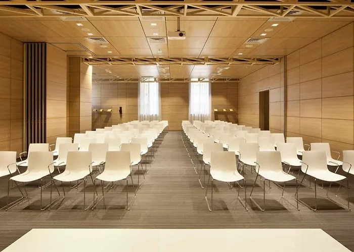 Hotell Nh Collection Piazza Carlina 4*