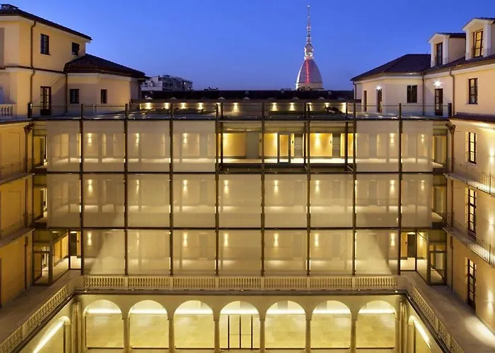 Nh Collection Piazza Carlina Hotell