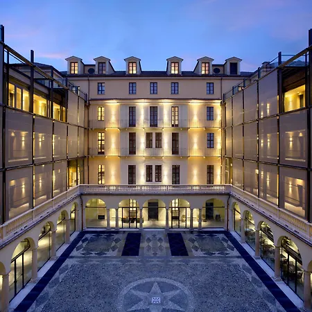 Nh Collection Piazza Carlina מלון 4*
