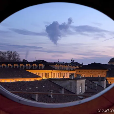 Hotel Nh Collection Piazza Carlina 4*