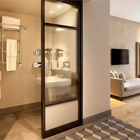 Nh Collection Piazza Carlina Hotel