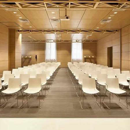 Hotel Nh Collection Piazza Carlina 4*